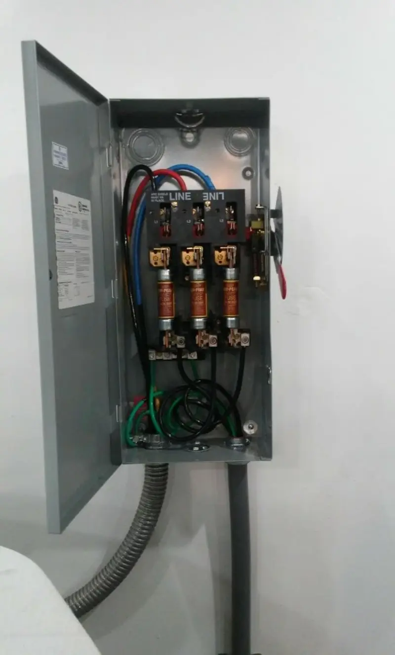 Three-phase disconnect switch installed for Electrical Wiring & Rewiring in North Muskegon